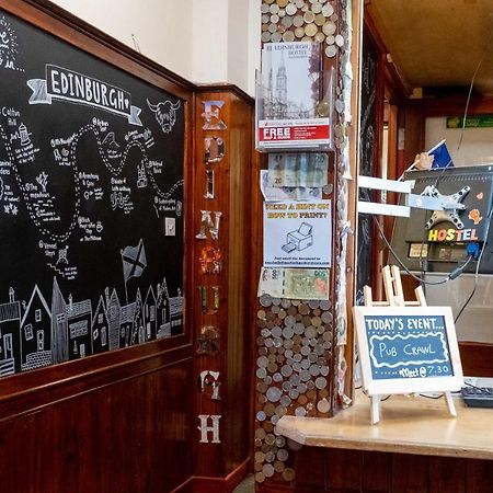 Хостел Royal Mile Backpackers Эдинбург Экстерьер фото